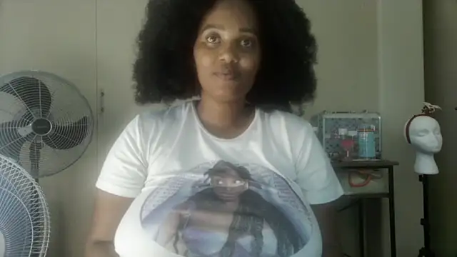 Snapshot of Charlie-Crawford chatting on February 23, 4:48 pm Charlie-Crawford online show from February 23, 4:48 pm