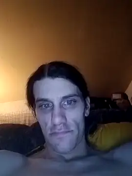 Snapshot of xxxTony999 chatting on January 18, 1:31 am xxxTony999 online show from January 18, 1:31 am