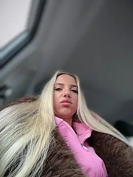 Snapshot of pinkstar_ chatting on March 14, 7:25 am pinkstar online show from March 14, 7:25 am