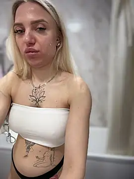 Snapshot of pinkstar_ chatting on March 16, 5:55 am pinkstar online show from March 16, 5:55 am