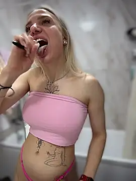 Snapshot of pinkstar_ chatting on March 23, 6:28 am pinkstar online show from March 23, 6:28 am