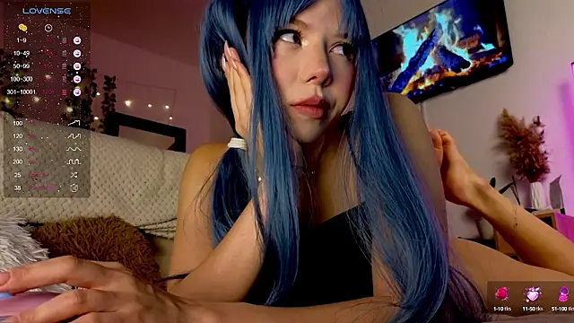 Juliette Sunshine online show from December 7, 1:25 am