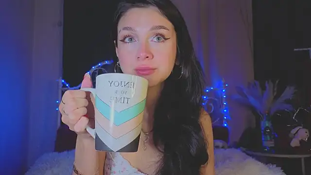 Funny Bunny online show from March 4, 1:33 am