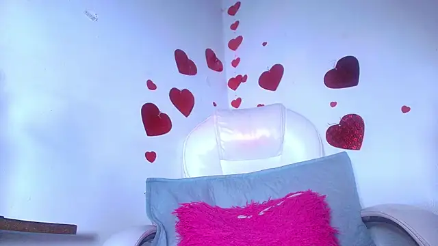 naomi kyse online show from February 13, 9:30 am