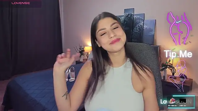 Snapshot of MaryMayson chatting on January 8, 10:50 am MaryMayson online show from January 8, 10:50 am