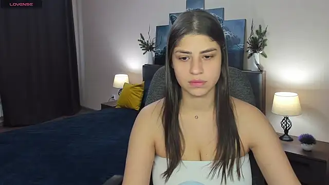 Snapshot of MaryMayson chatting on April 27, 11:41 am MaryMayson online show from April 27, 11:41 am