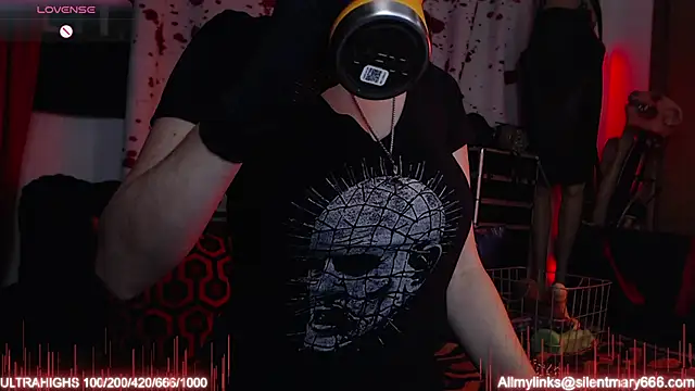 Snapshot of Silentmary chatting on September 11, 2:55 am Silentmary online show from September 11, 2:55 am