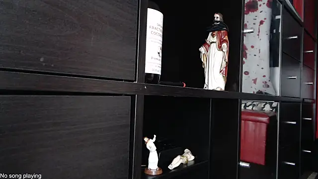 Snapshot of Silentmary chatting on September 28, 1:55 am Silentmary online show from September 28, 1:55 am