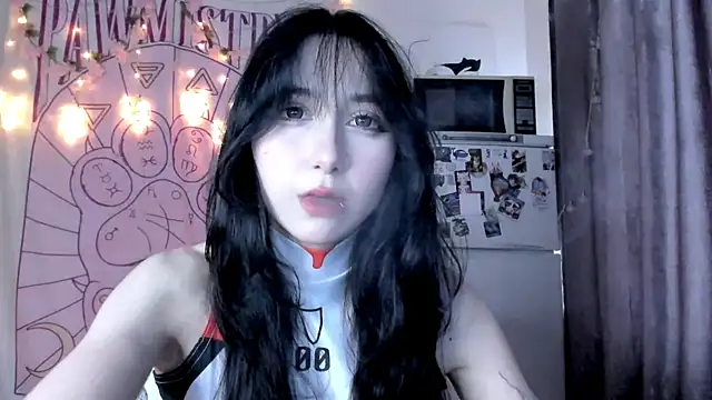 Snapshot of Holy420lolii chatting on April 5, 3:20 pm Holy420lolii online show from April 5, 3:20 pm