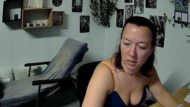 AnyaKreyxh online show from January 15, 6:19 pm