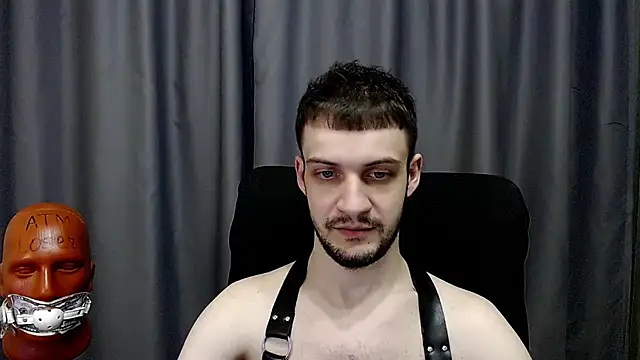 Snapshot of _Damien_thorn_ chatting on February 12, 8:59 pm Damien thorn online show from February 12, 8:59 pm