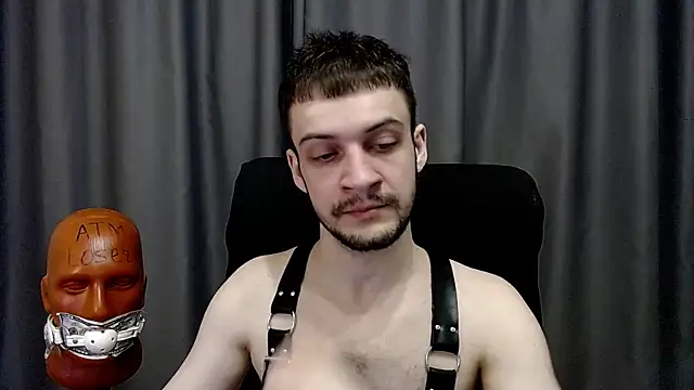 Snapshot of _Damien_thorn_ chatting on February 14, 5:15 am Damien thorn online show from February 14, 5:15 am