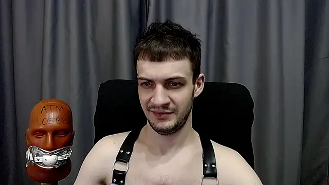 Snapshot of _Damien_thorn_ chatting on February 20, 2:52 am Damien thorn online show from February 20, 2:52 am