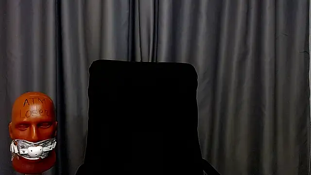 Snapshot of _Damien_thorn_ chatting on March 8, 4:33 pm Damien thorn online show from March 8, 4:33 pm