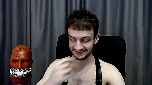 Snapshot of _Damien_thorn_ chatting on March 15, 8:26 pm Damien thorn online show from March 15, 8:26 pm