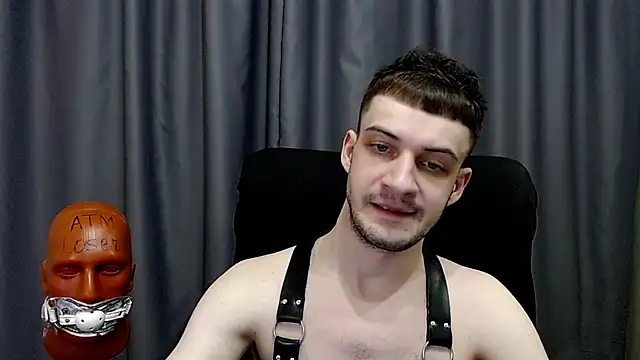 Snapshot of _Damien_thorn_ chatting on March 19, 8:57 pm Damien thorn online show from March 19, 8:57 pm