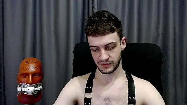 Snapshot of _Damien_thorn_ chatting on April 5, 8:39 pm Damien thorn online show from April 5, 8:39 pm