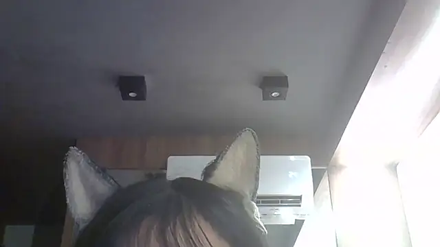 Skinny-Kitten online show from April 25, 1:08 am