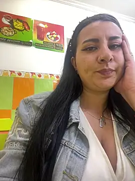 Abril Luv online show from January 31, 12:39 am
