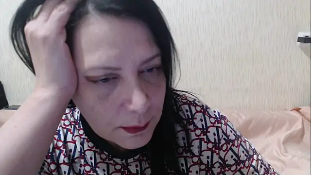 Snapshot of Mirabelle_Sweet chatting on February 25, 9:24 pm Mirabelle Sweet online show from February 25, 9:24 pm