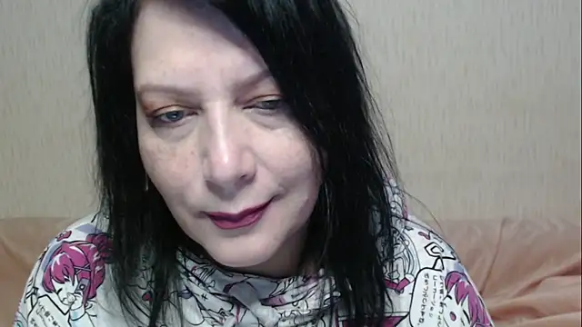 Snapshot of Mirabelle_Sweet chatting on May 6, 4:19 am Mirabelle Sweet online show from May 6, 4:19 am
