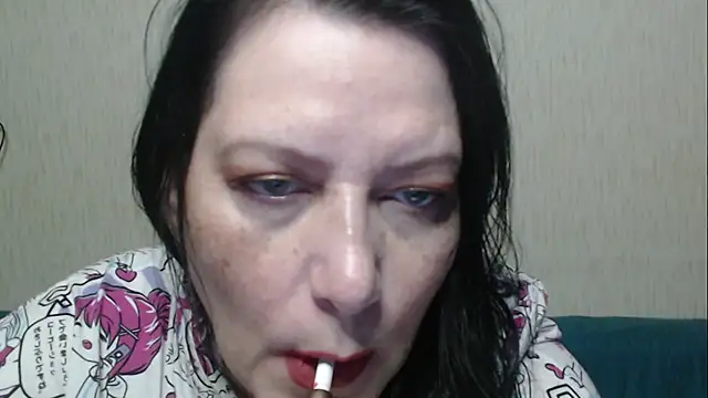 Snapshot of Mirabelle_Sweet chatting on May 17, 10:50 pm Mirabelle Sweet online show from May 17, 10:50 pm