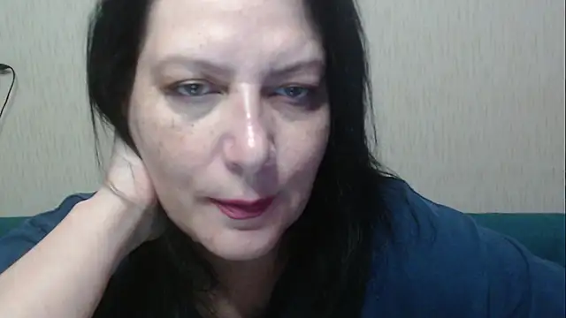 Snapshot of Mirabelle_Sweet chatting on May 19, 4:52 am Mirabelle Sweet online show from May 19, 4:52 am