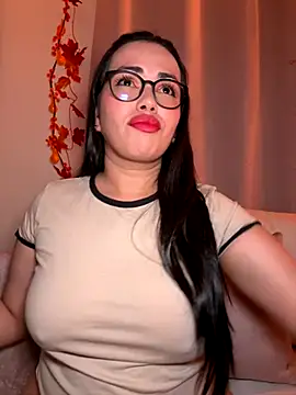 andra rose online show from October 10, 1:15 am