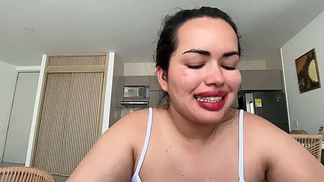 andra rose online show from May 6, 4:34 pm