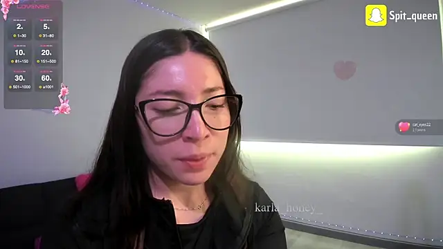 Spit queen online show from October 9, 6:50 pm