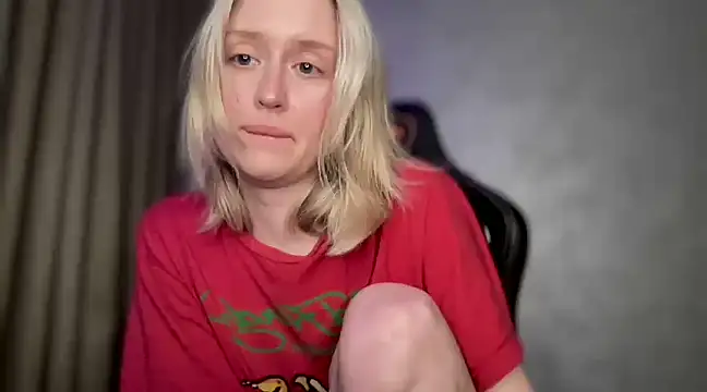 iilovetomatoes online show from January 16, 8:57 pm