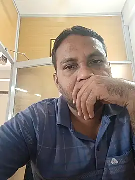 Snapshot of adicma123 chatting on October 4, 6:44 am adicma123 online show from October 4, 6:44 am