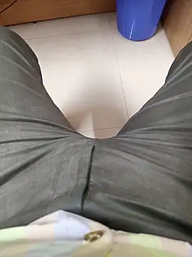 Snapshot of adicma123 chatting on October 22, 7:08 am adicma123 online show from October 22, 7:08 am