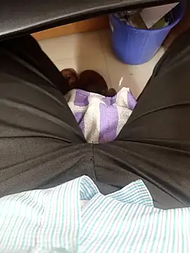 adicma123 online show from February 6, 7:12 am