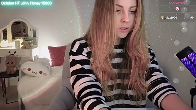 ImKeira online show from October 10, 7:13 pm