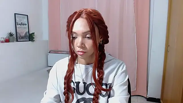 nickyCollins online show from September 26, 9:13 am