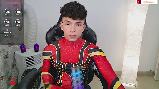 DannyMaximoff online show from November 4, 11:26 pm