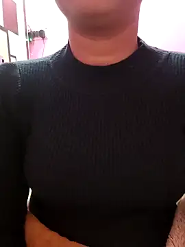 ANGE-MOU online show from January 30, 11:55 pm