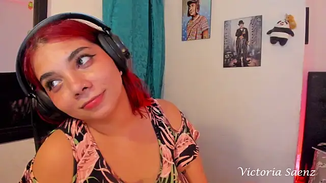 victoriaasaenz  online show from January 22, 4:02 am