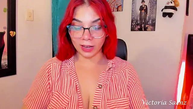 victoriaasaenz  online show from January 25, 12:59 am