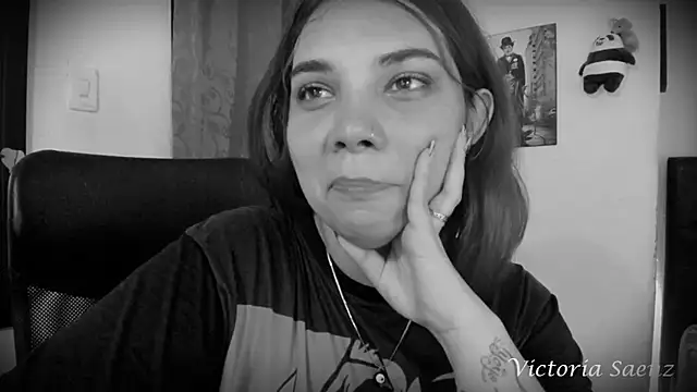 victoriaasaenz  online show from February 12, 3:51 am