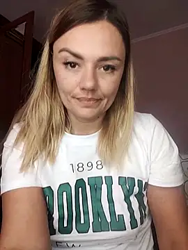 KrissSexi online show from October 5, 11:08 am