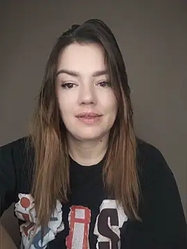 KrissSexi online show from April 2, 5:49 am