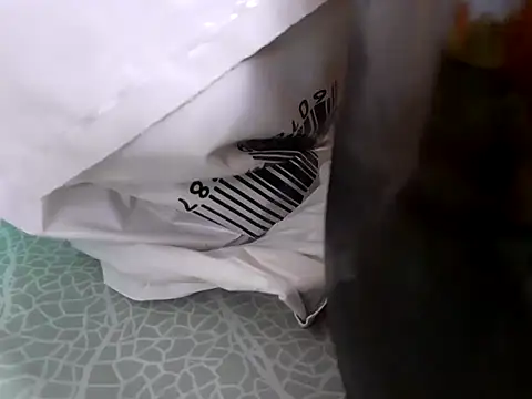 Snapshot of ManBlackhot chatting on December 17, 3:39 pm ManBlackhot online show from December 17, 3:39 pm