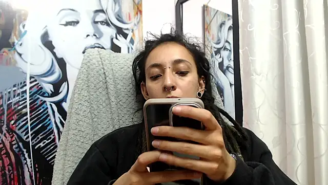 ORIANNA BODMOD online show from May 13, 6:33 am