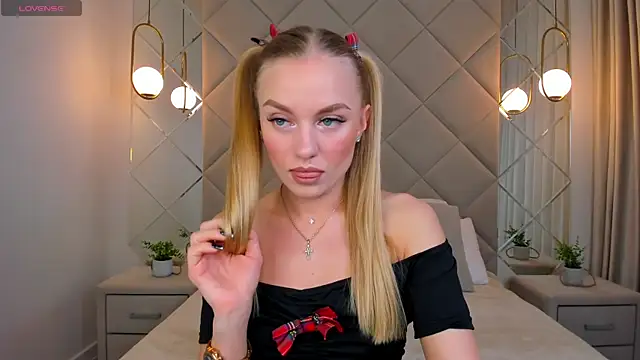 Snapshot of Barbie_Lis chatting on March 5, 12:27 am Barbie Lis online show from March 5, 12:27 am