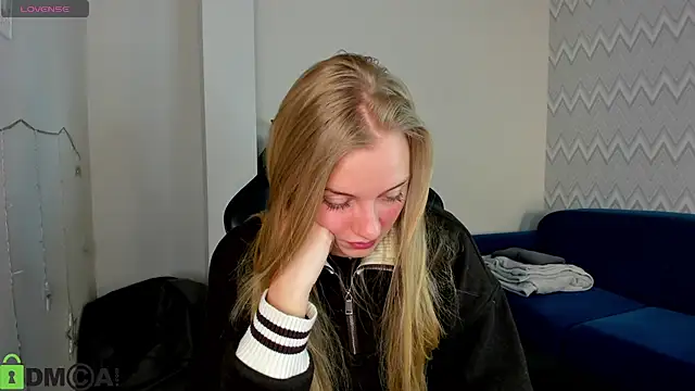 Barbie Lis online show from February 3, 12:53 am