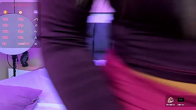 Snapshot of ZiaCalifa chatting on September 18, 12:18 pm ZiaCalifa online show from September 18, 12:18 pm