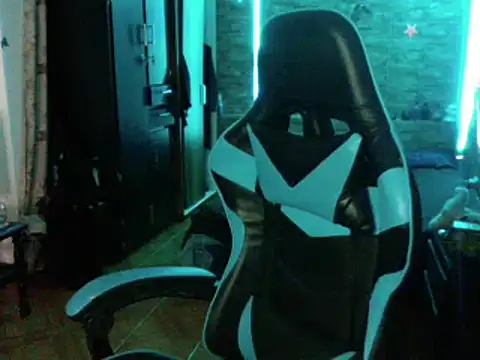 AngelaQueen  online show from December 3, 7:22 pm