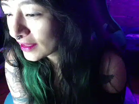 AngelaQueen  online show from January 7, 9:46 pm